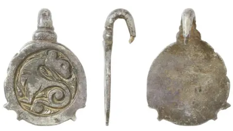 Norfolk County Council Early-medieval silver hooked tag