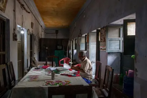 Mansi Thapliyal The drawing room