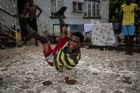 Olivia Acland Slim dancing