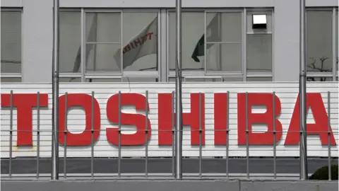 Getty Images Toshiba logo