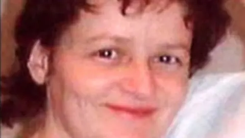 Greg Worrall Linda Razzell