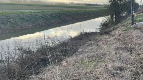 BBC Tetney Lock Road, Lincolnshire