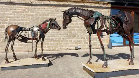 Michelle Reader Horse sculptures