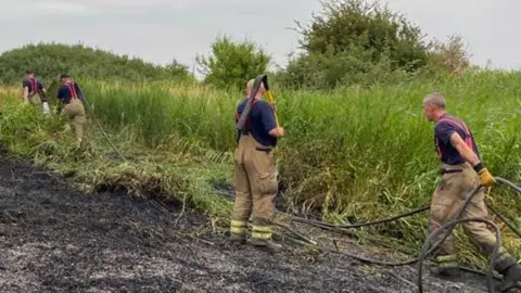 Essex Fire & Rescue Service Fire at Canvey Island scrubland