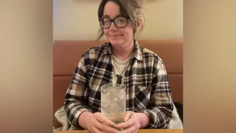 Rhiannon Morgan Rhiannon Morgan