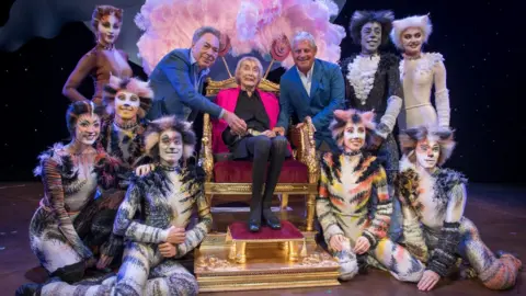 Craig Sugden Dame Gillian Lynne with Andrew Lloyd Webber, Cameron Mackintosh and dancers from Cats