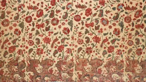 Museum of Art and Photography Chintz