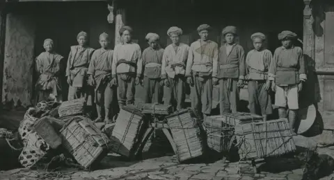 RHS George Forrest's team