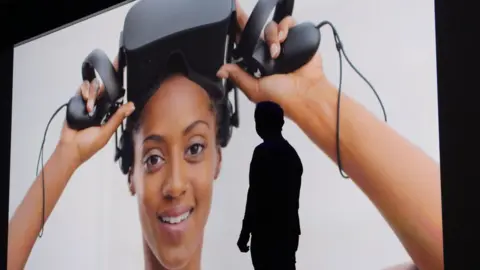 GLENN CHAPMAN Oculus Rift headset