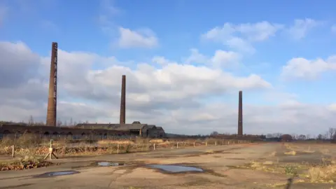 Stewartby chimneys