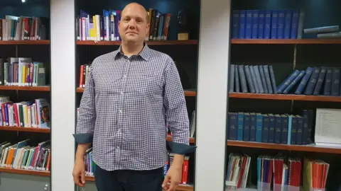 Chris Lynch Chris Lynch