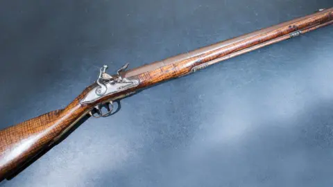 Graham Curry LRPS Musket on display at the Orange Heritage Museum believed to have been used in the Battle of the Boyne