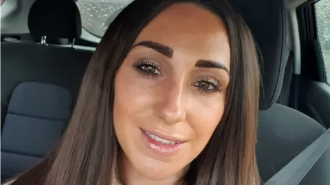 Adele Bellis Adele Bellis