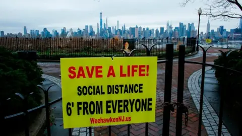 Getty Images Manhattan from New Jersey