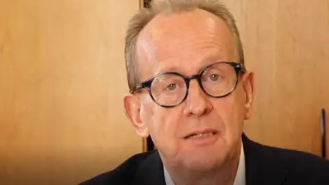 Barnsley Council Sir Steve Houghton