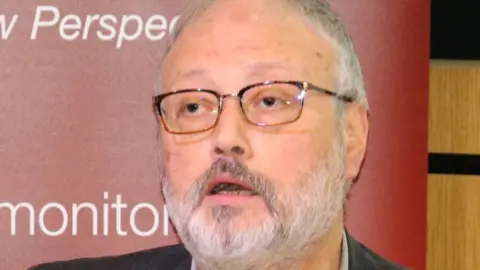 Reuters Jamal Khashoggi speaks at an event hosted by Middle East Monitor in London, (29 September 2018)