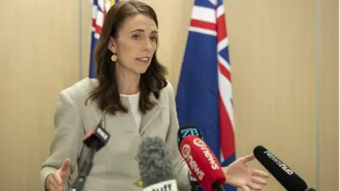 Getty Images New Zealand's PM Jacinda Ardern speaks at a news briefing in Auckland. Photo: 14 March 2020