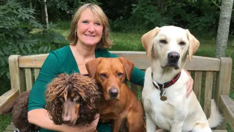 Medical Detection Dogs Florin and Clare