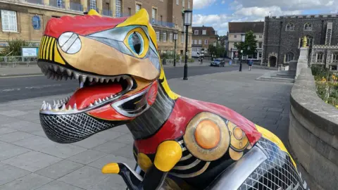 Martin Barber/BBC Dinosaur statue