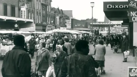 Express & Star High Street