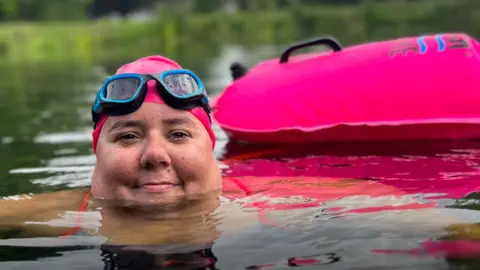 Sophie Etheridge swimming