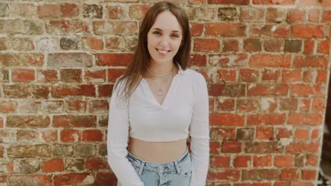 Katie Dancey-Downs Olivia