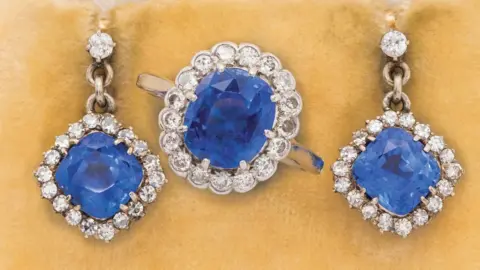 Richard Winterton Auctioneers Sapphires