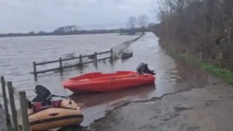 Sam Skidmore Canoe