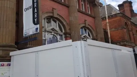 Sandwell Council Scaffolding going up around the buildings