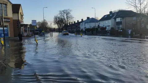 Oxford City Council Abingdon Road flooded