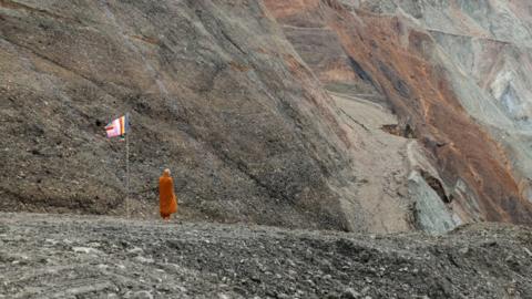 ‘I Feel Guilty For Surviving’: The Deadly Hunt For Jade In Myanmar ...