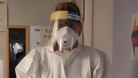 Tracy Shenton Tracy Shenton in PPE