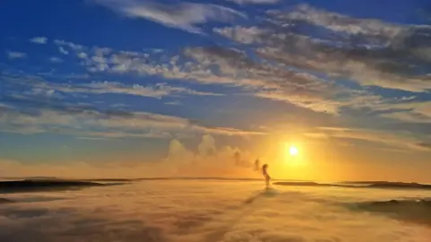 Clare Theaker Cloud inversions from Mam Tor