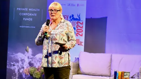 Peter Mourant Jennifer Bridge