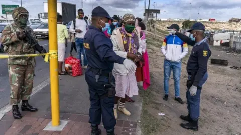 EPA Lockdown checkpoint in Cape Town - 13 May