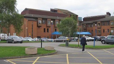 Pauline E/Geograph Scarborough Hospital