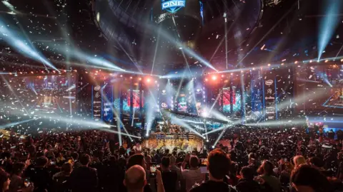 ESL/KelyKline A previous ESL tournament