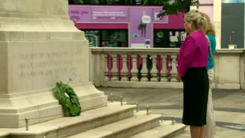 BBC Michelle O'Neill laid a wreath at the cenotaph at Belfast City Hall along with Belfast Lord Mayor Tina Black