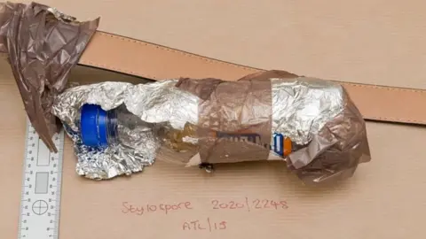 Met Police Fake suicide bomb belt