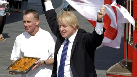 Getty Images Gary Rhodes and Boris Johnson in 2009