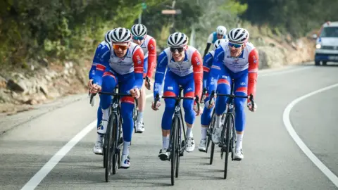 Nicolas Götz / Equipe cycliste Groupama-FDJ Jake Stewart