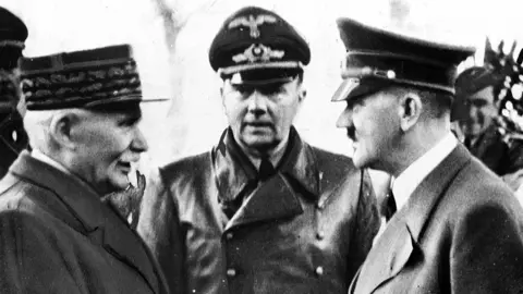 Getty Images Meeting between Philippe Pétain and Adolf Hitler. Montoire-sur-le-Loir, on October 24, 1940