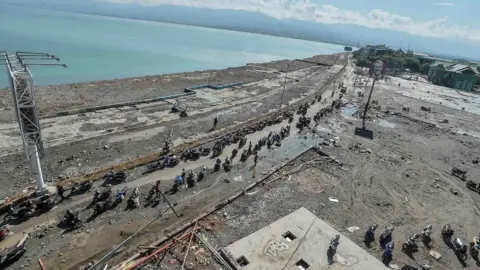 Reuters Taman Ria's beach in Palu. Photo: 30 September 2018