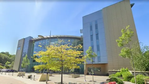 Google Caerphilly County Council offices