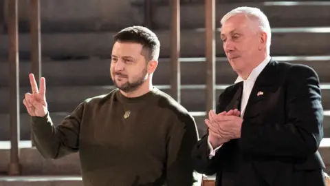 PA Media Volodymyr Zelensky and Sir Lindsay Hoyle