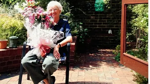 Family photo Sheila Hartman in happier times