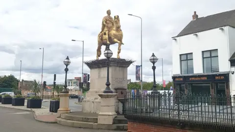 King William Statue