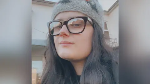 Melanie Daffin Melanie Daffin