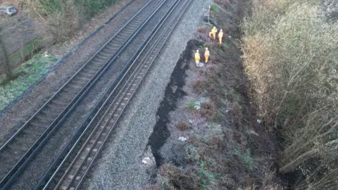 Network Rail Embankment crack at Newington