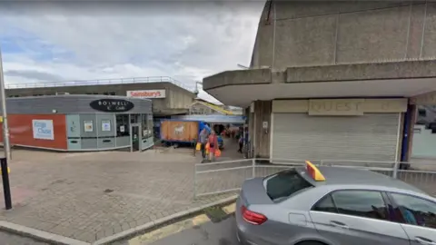 Google Maps Alternate view of Kings Chase Shopping Centre